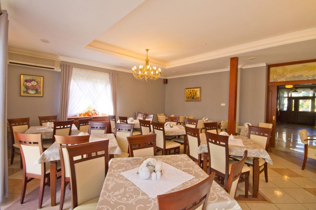 וובה Villa Tropikana מראה חיצוני תמונה
