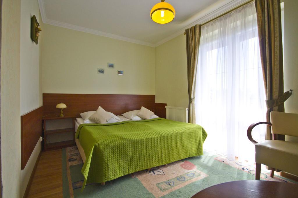 וובה Villa Tropikana מראה חיצוני תמונה